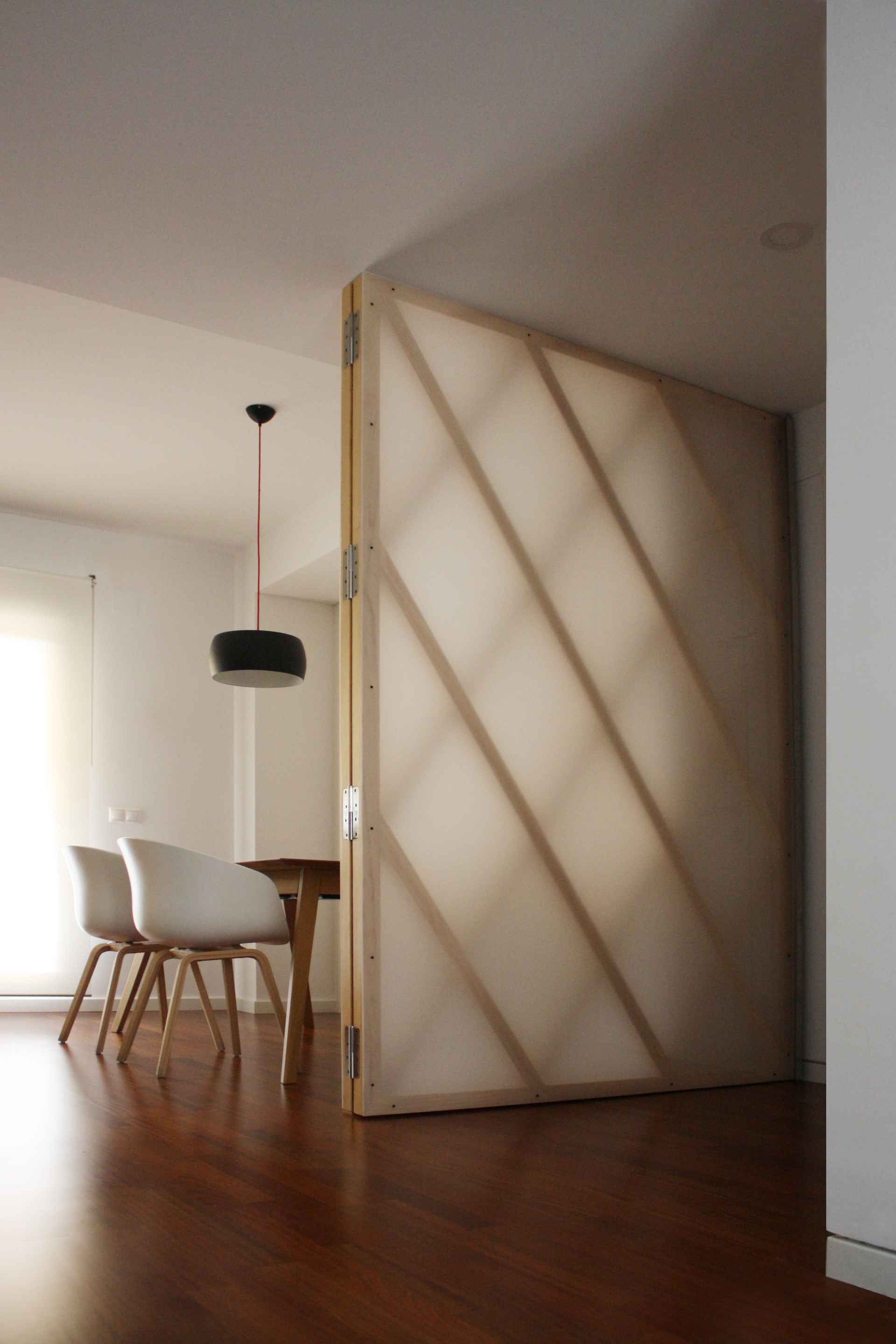 Reforma integral e interiorismo con un diseño actual y contemporáneo. En LAP arquitectos buscamos crear espacios singulares, confortables y creativos. Proyecto: LAP arquitectos en Córdoba
